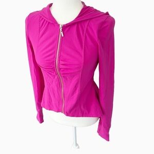 YOGI Hot Pink 💗 Jacket Size Small